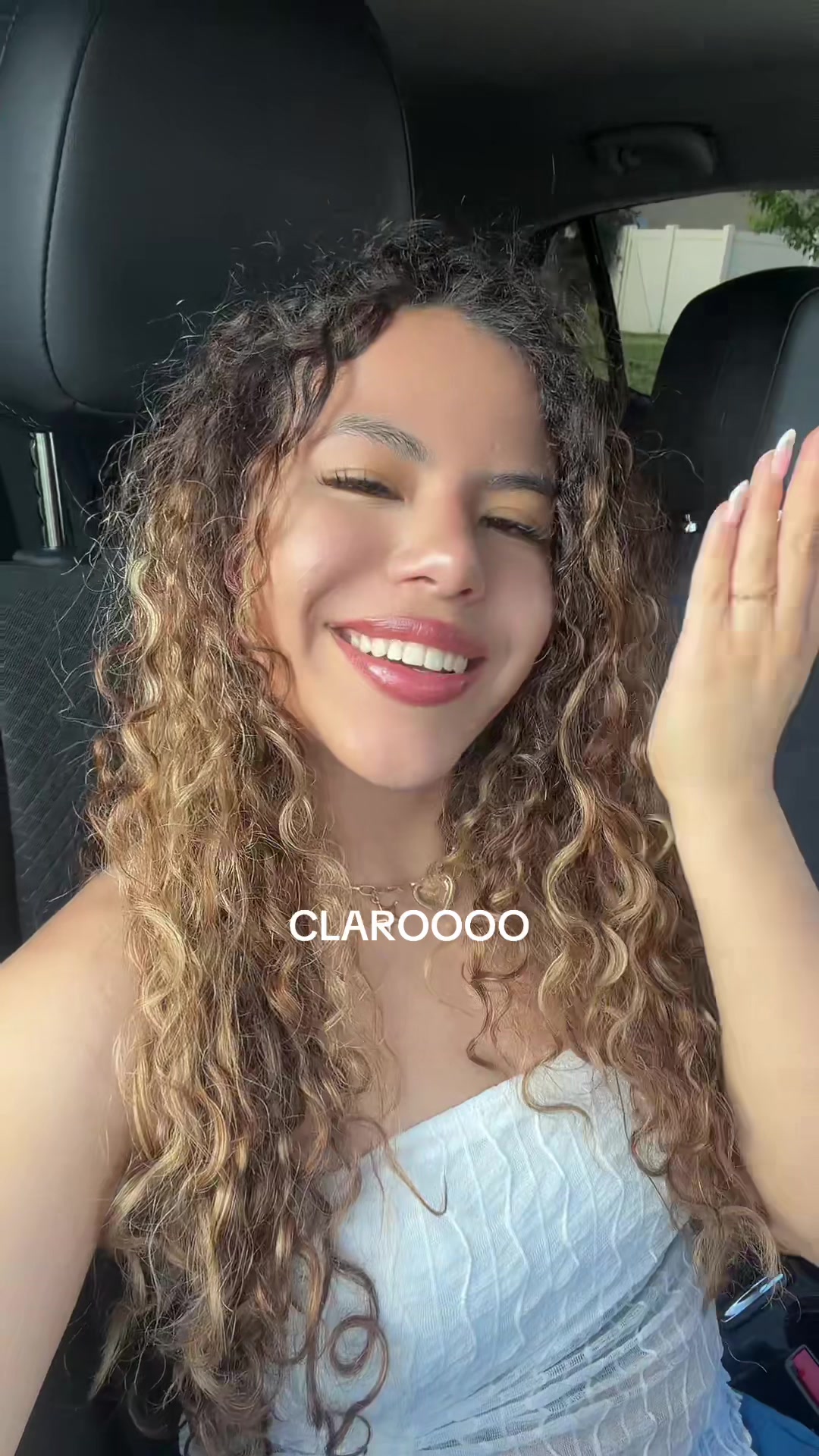 @hot.peruvian