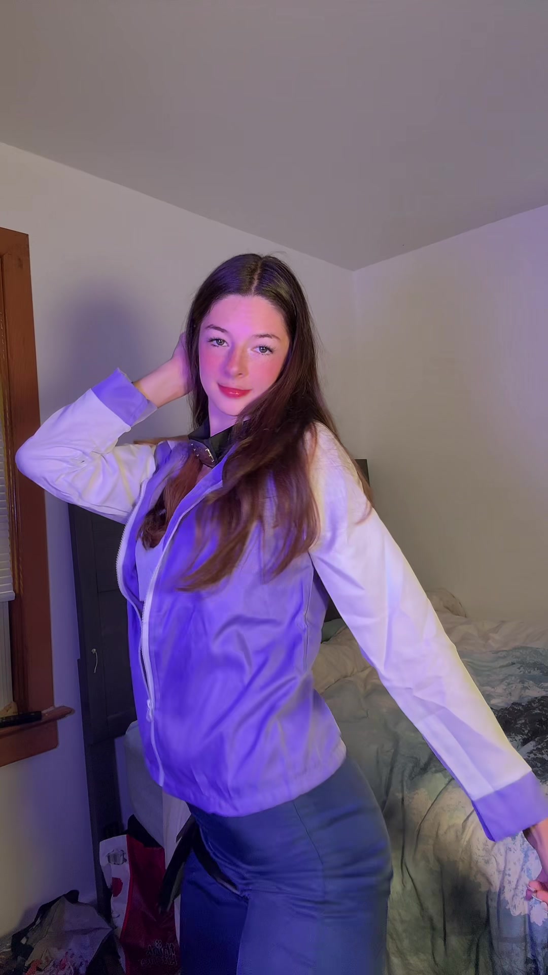 @EllaBloom