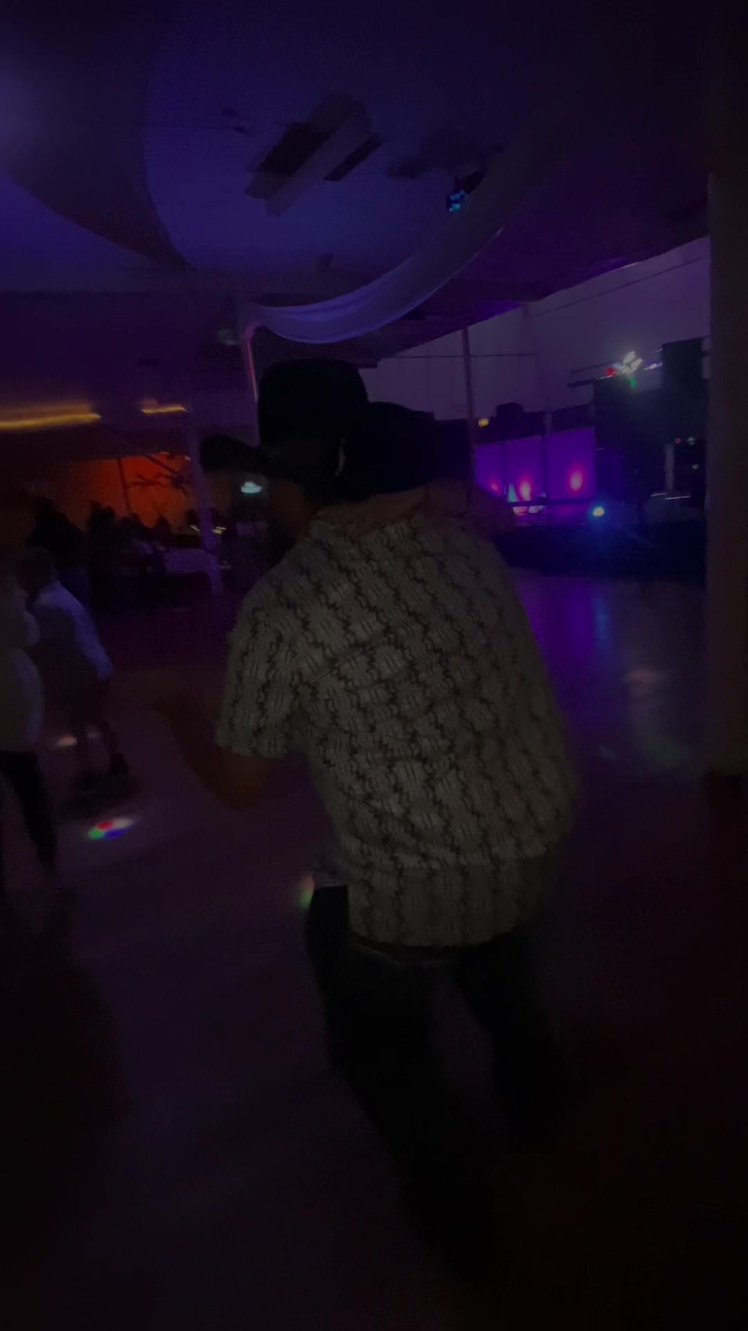 @🦉