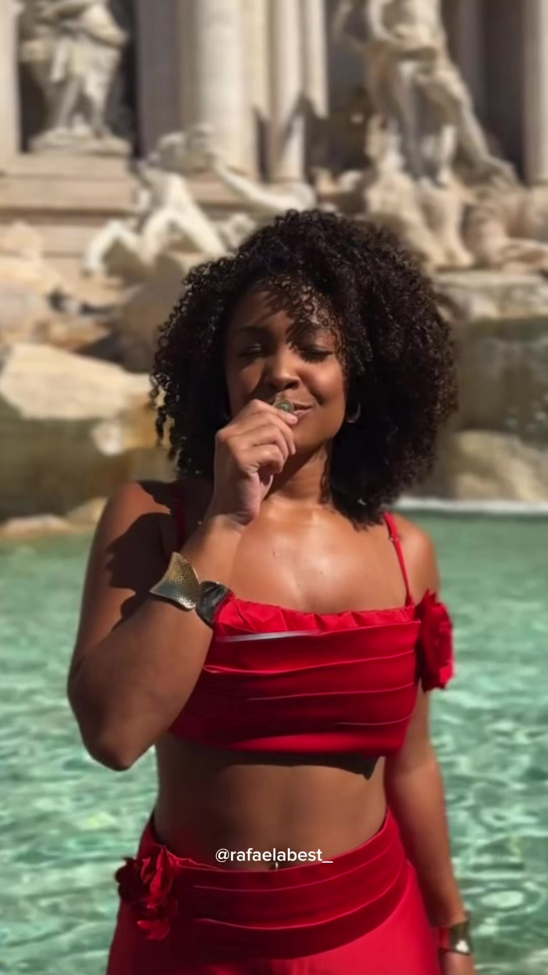 @Rafaela Moreira