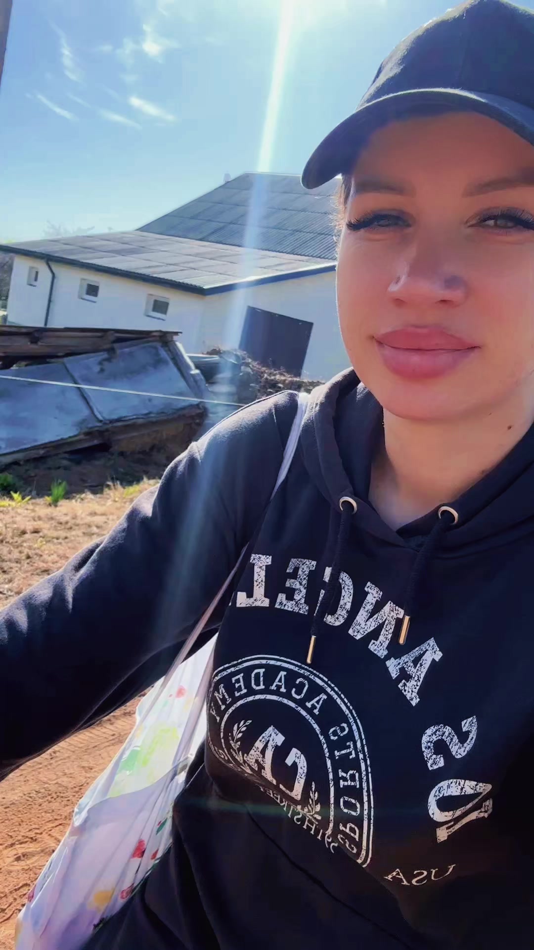 @julia_bullet21