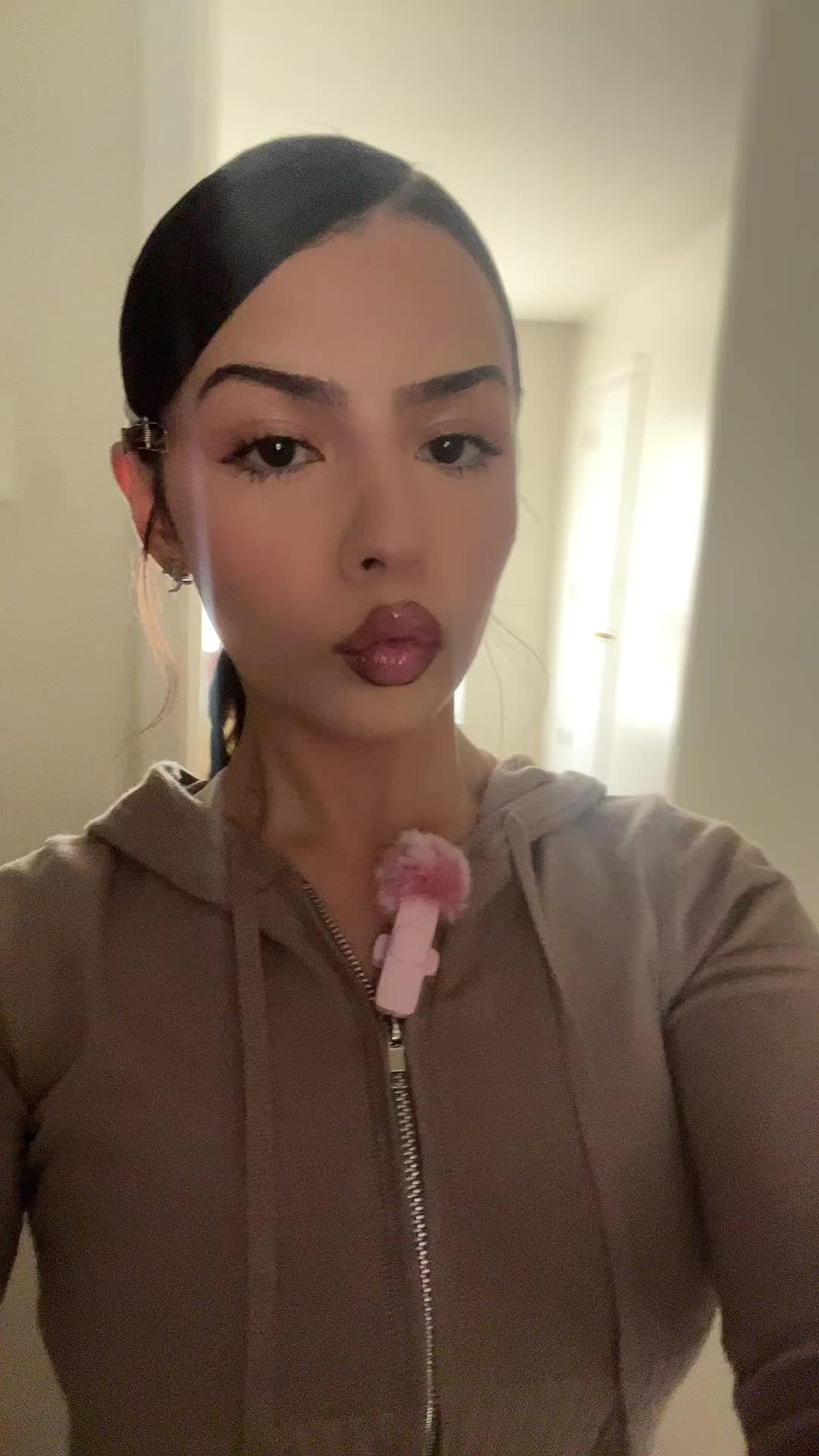 @3xot1c.214