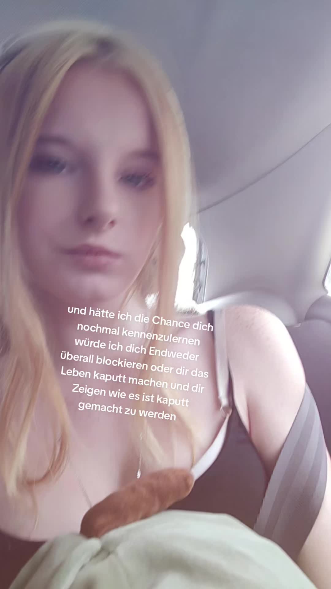 @Mia🇩🇪🦅