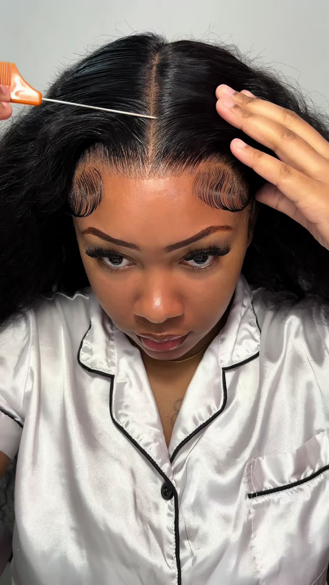 @Sharii | Wig Influencer