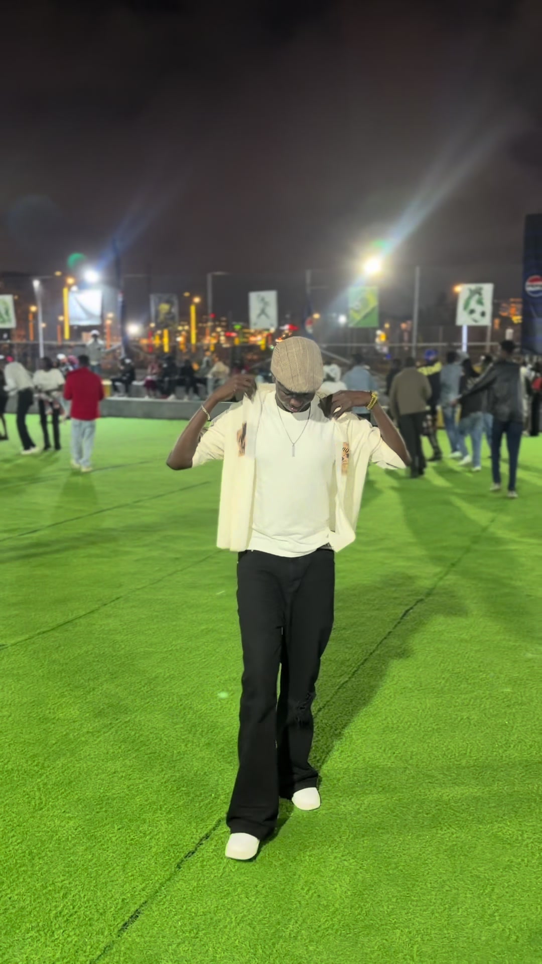 @DANI B🎧🦅🕷️