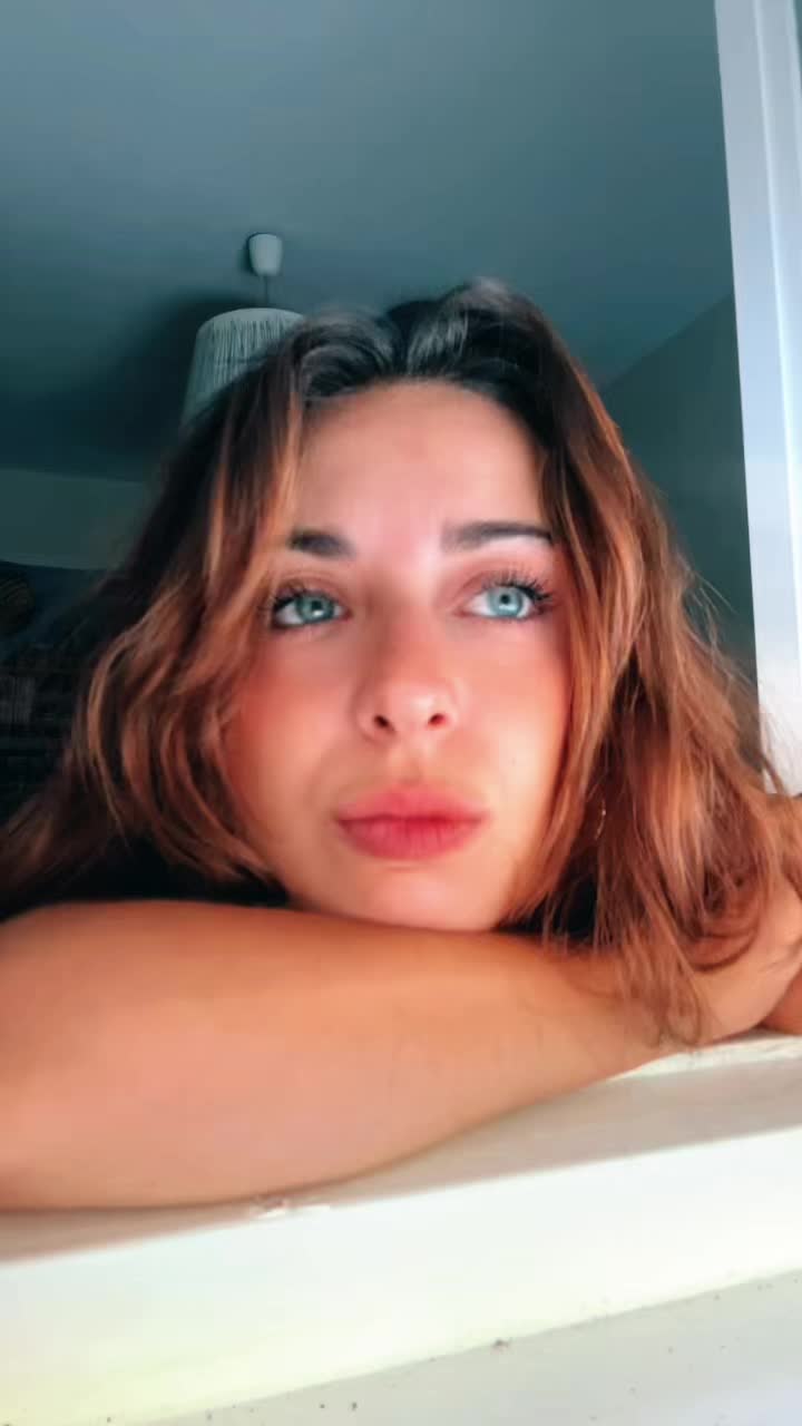 @Angélique.