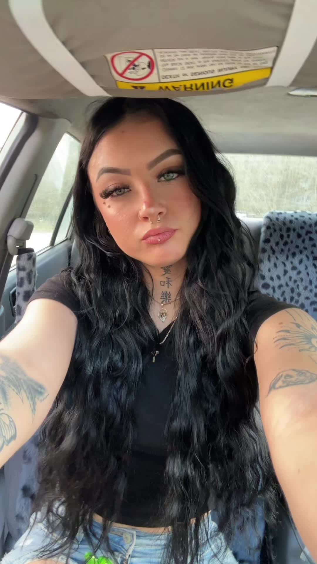 @lilyxrhyan
