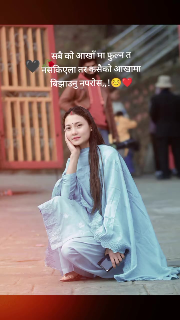 @Renu🖤🖤