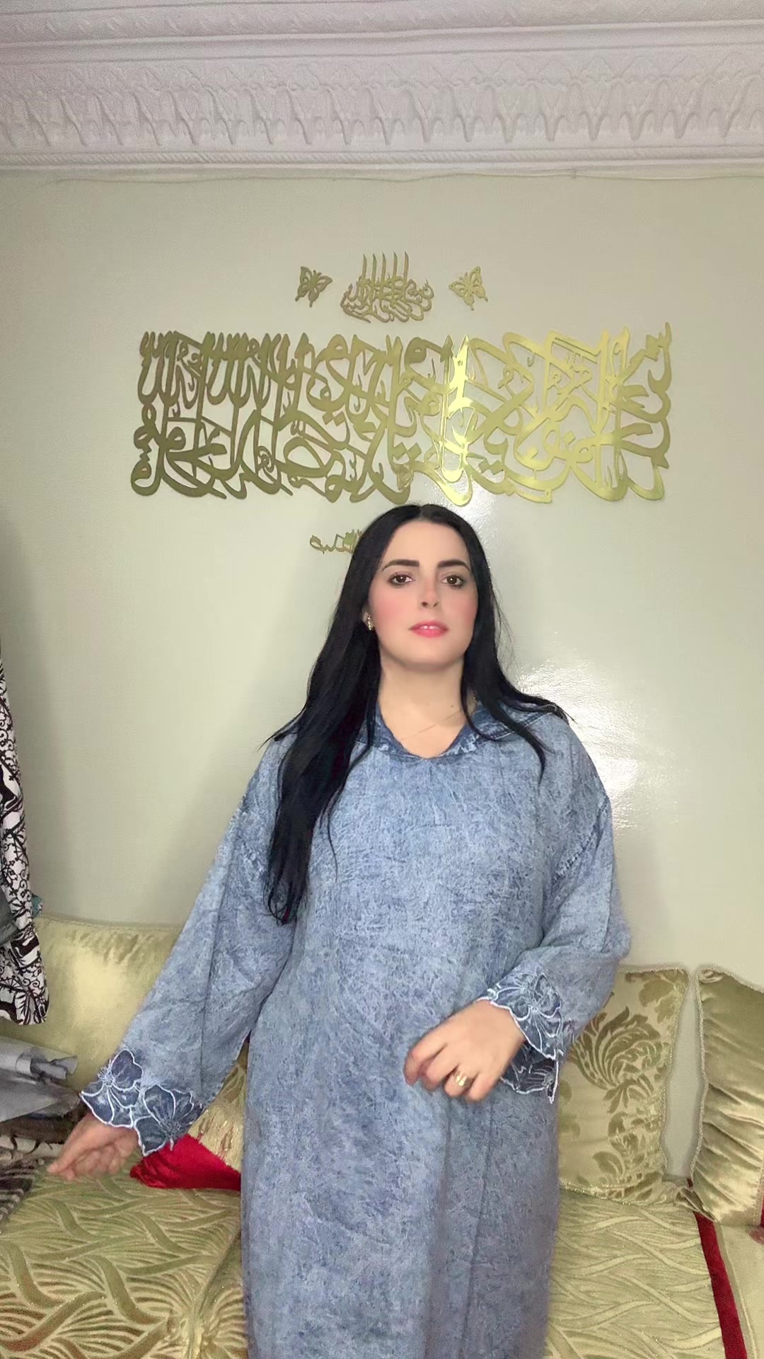 @Loujaine