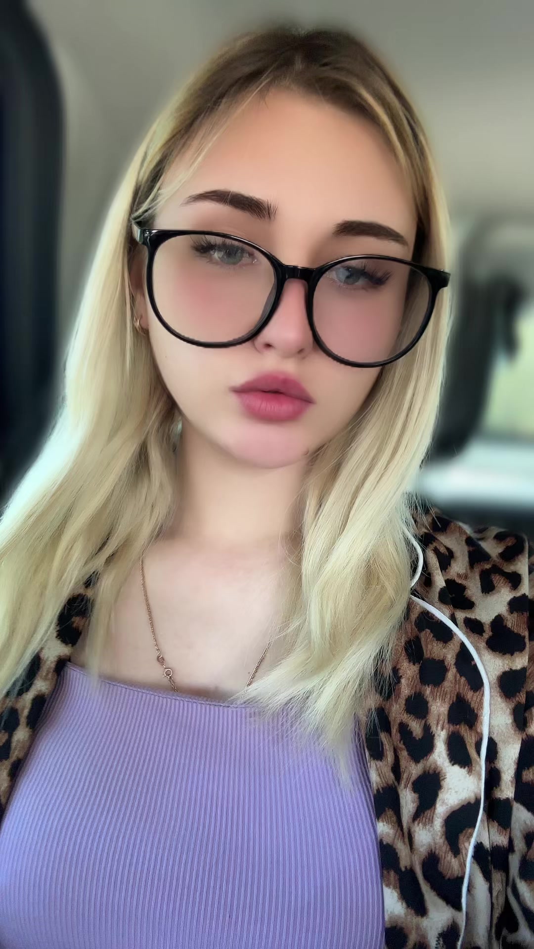 @Алёнкич 🚩