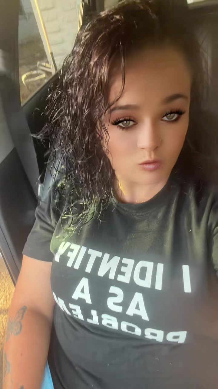 @AmberRenee