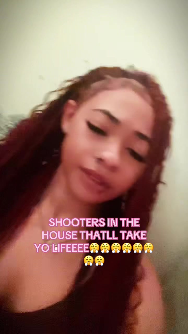 @yanababee🧟♀️.