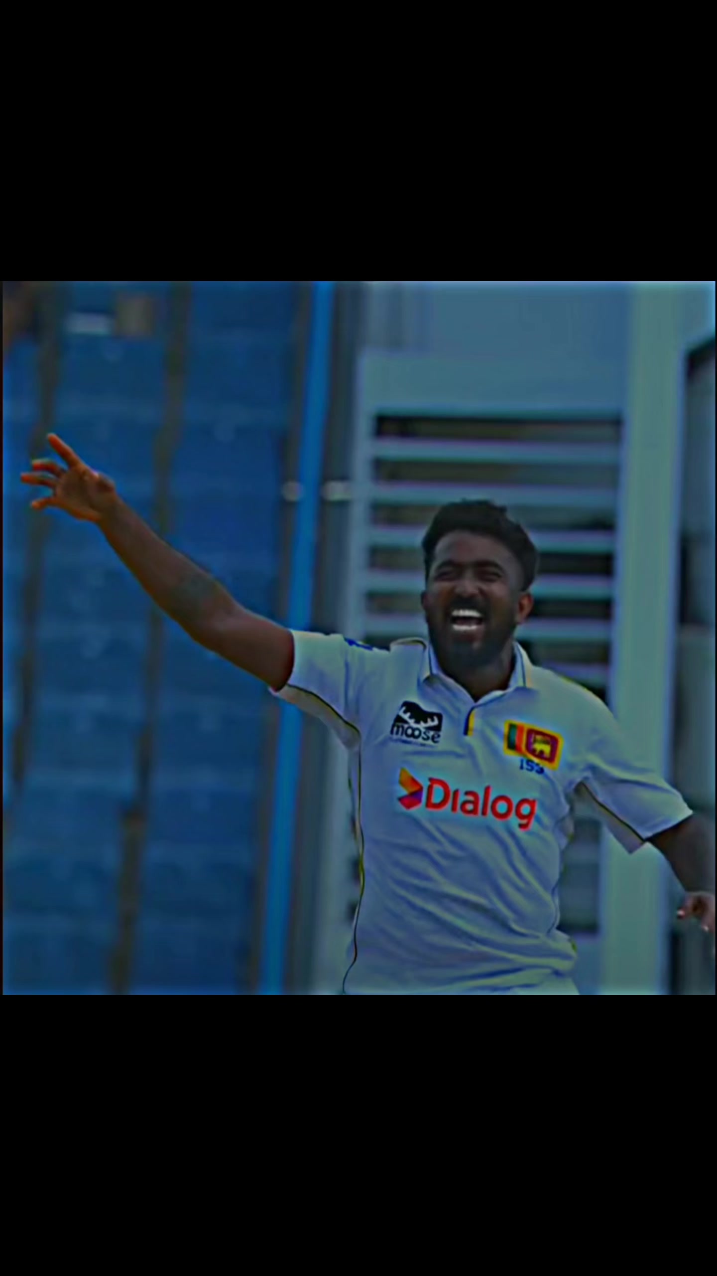 @𝐍𝐈𝐖𝐈𝐘𝐀 𝐄𝐃𝐈𝐓𝐙 🇱🇰