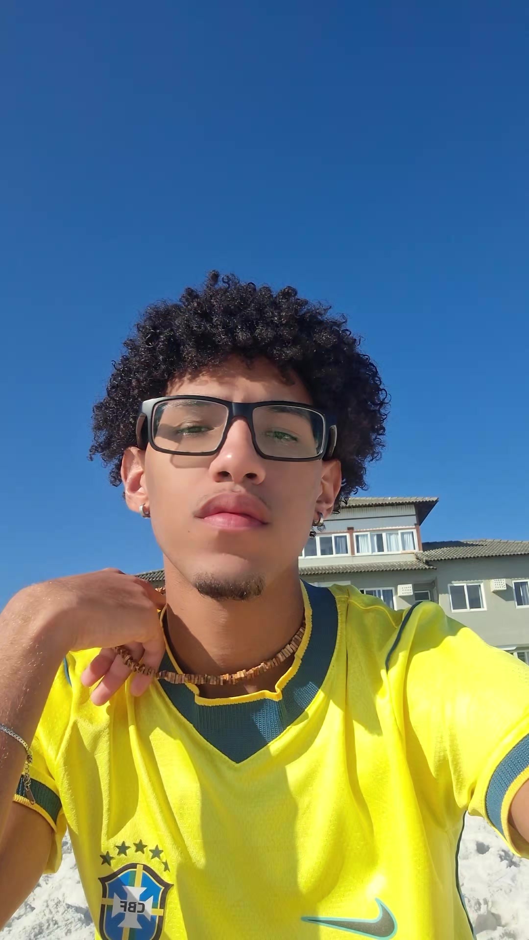 @𝐁𝐢𝐬𝐜𝐡𝐨𝐟
