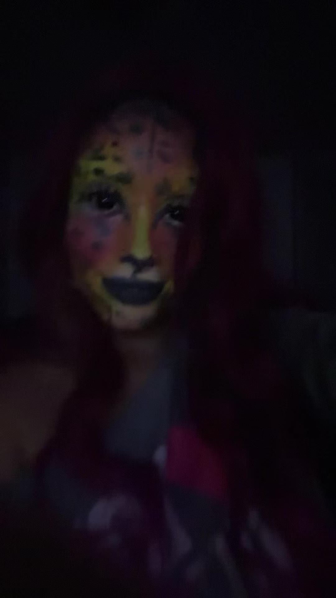 @<3