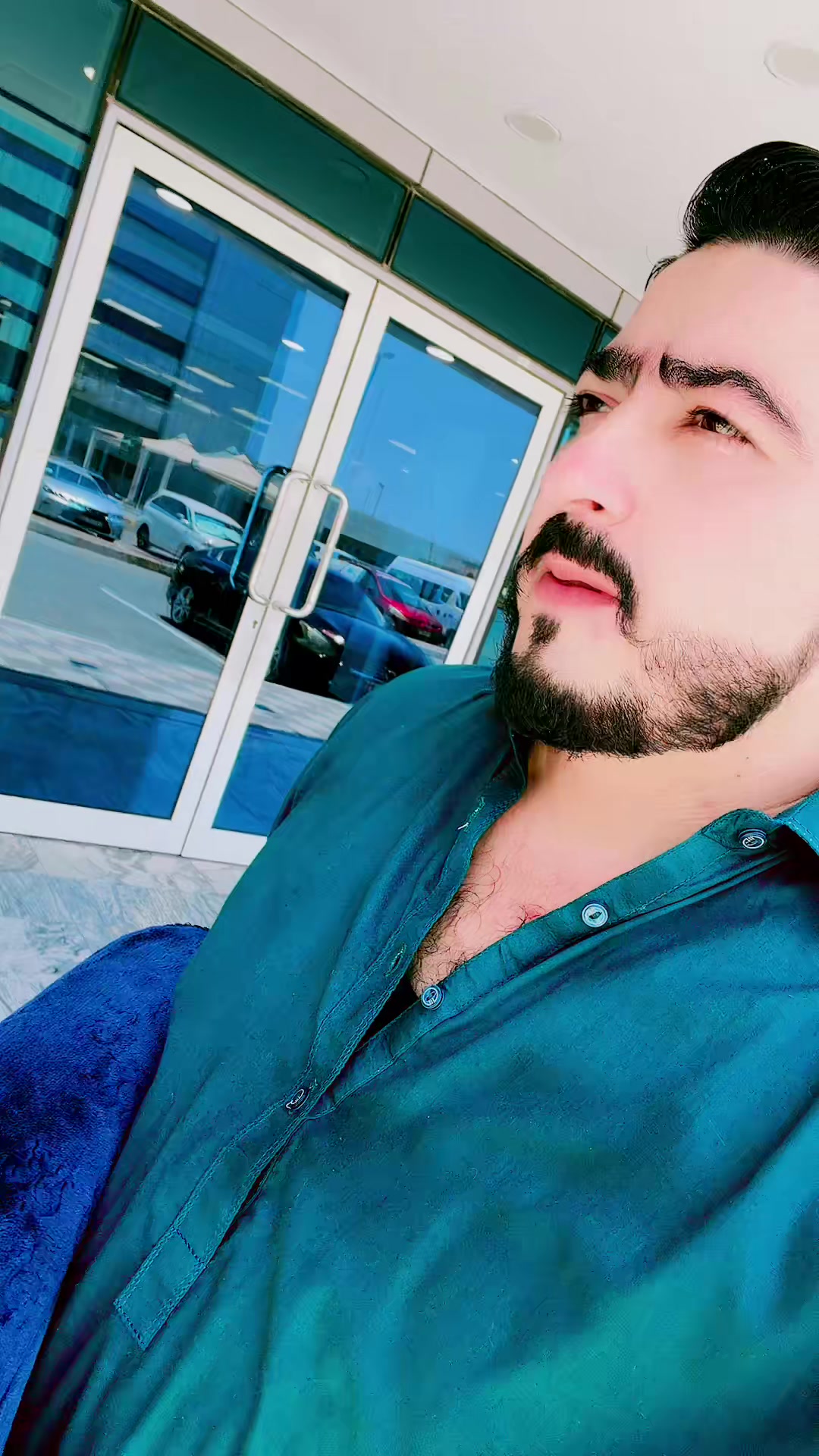 @Qasim Alvi428