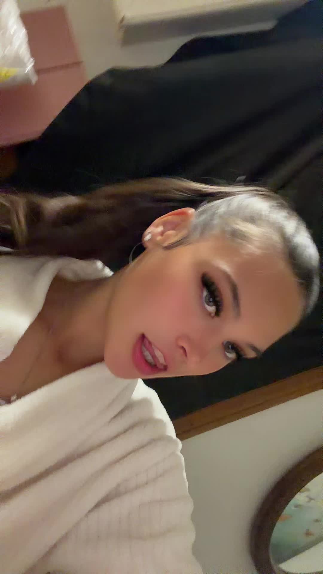@Angel Love 🥰
