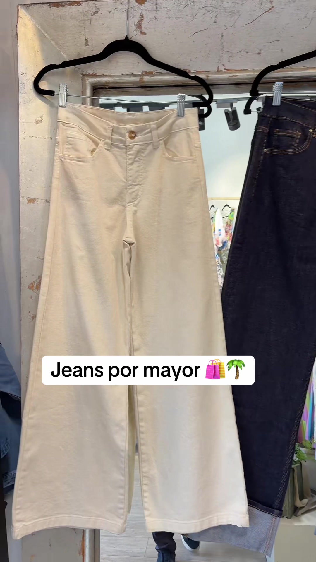 @itoofashion