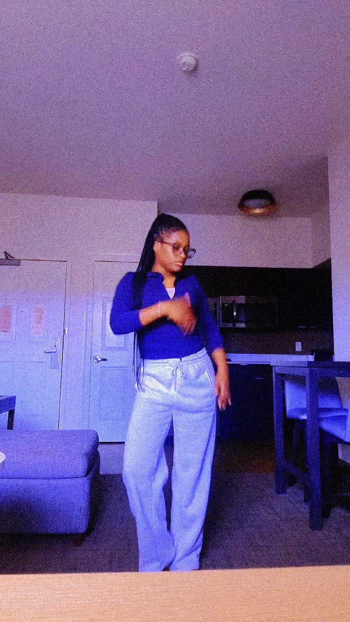@🦌Shaquania Victoria ✨💕