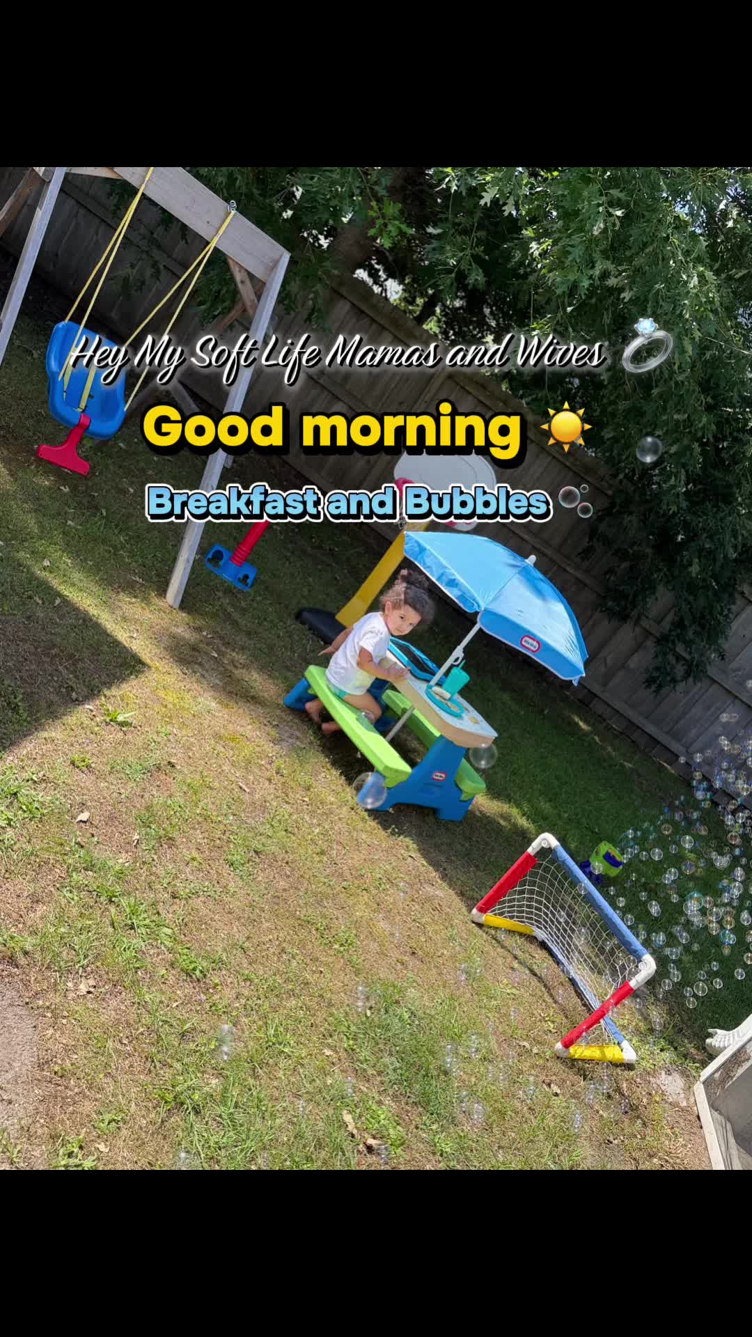 @Twosmomiana