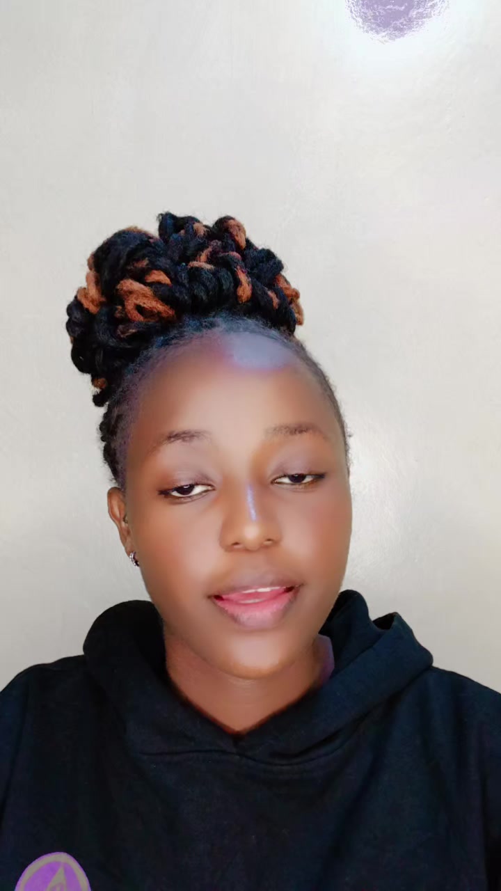 @😍😍Liz the mastermind 👸🧑&zwj;💻