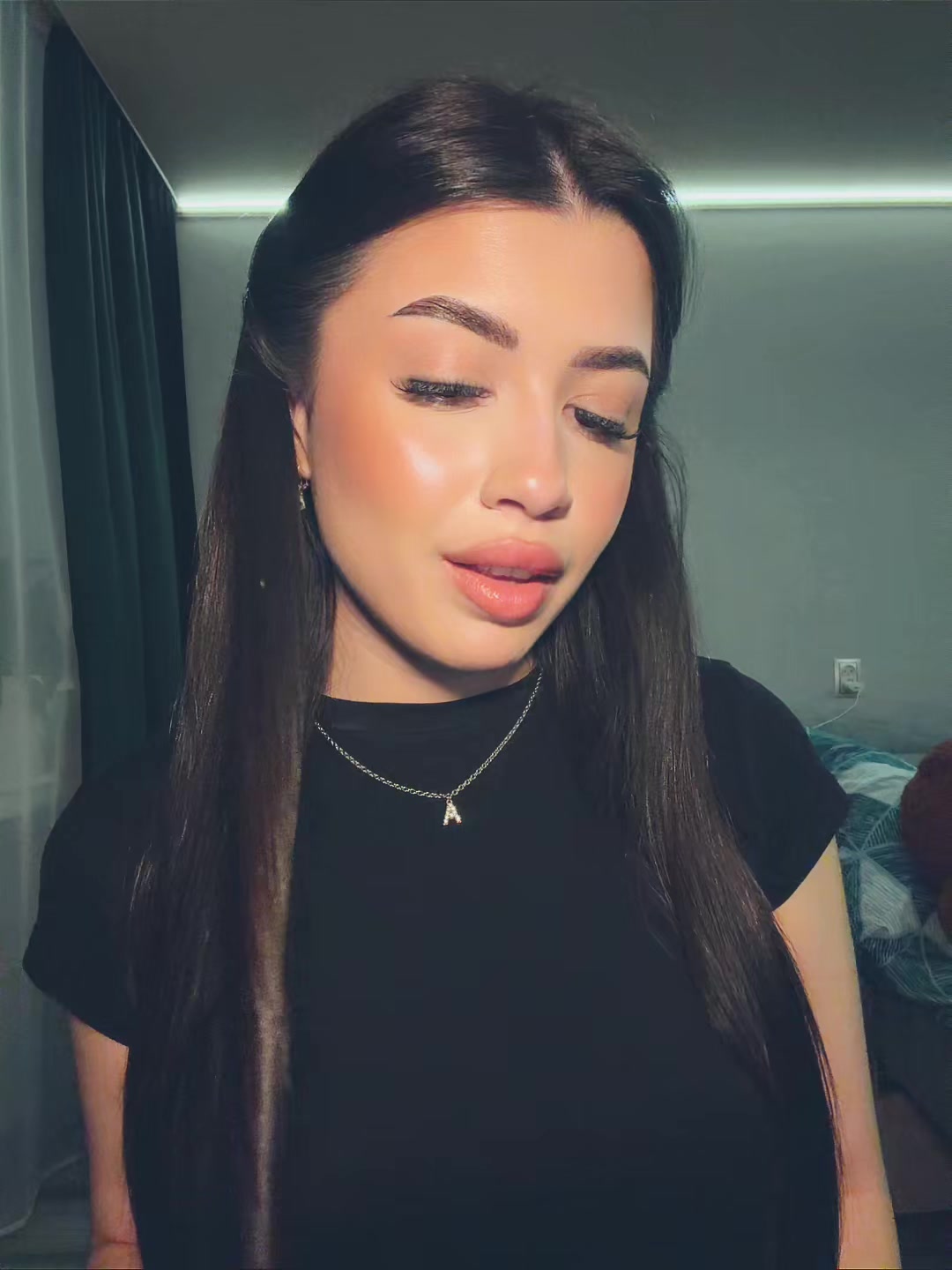 @kostnikovva