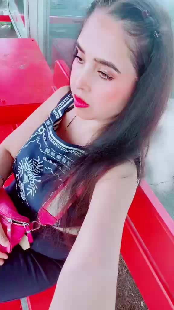 @Chandni🇩🇪New