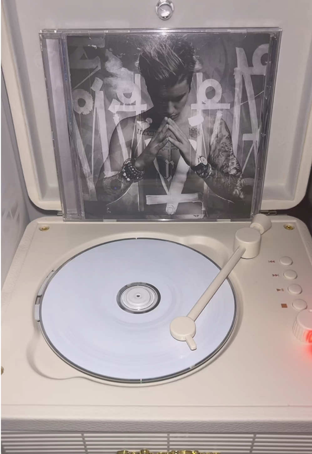 @Drew’s Music Corner Unboxing