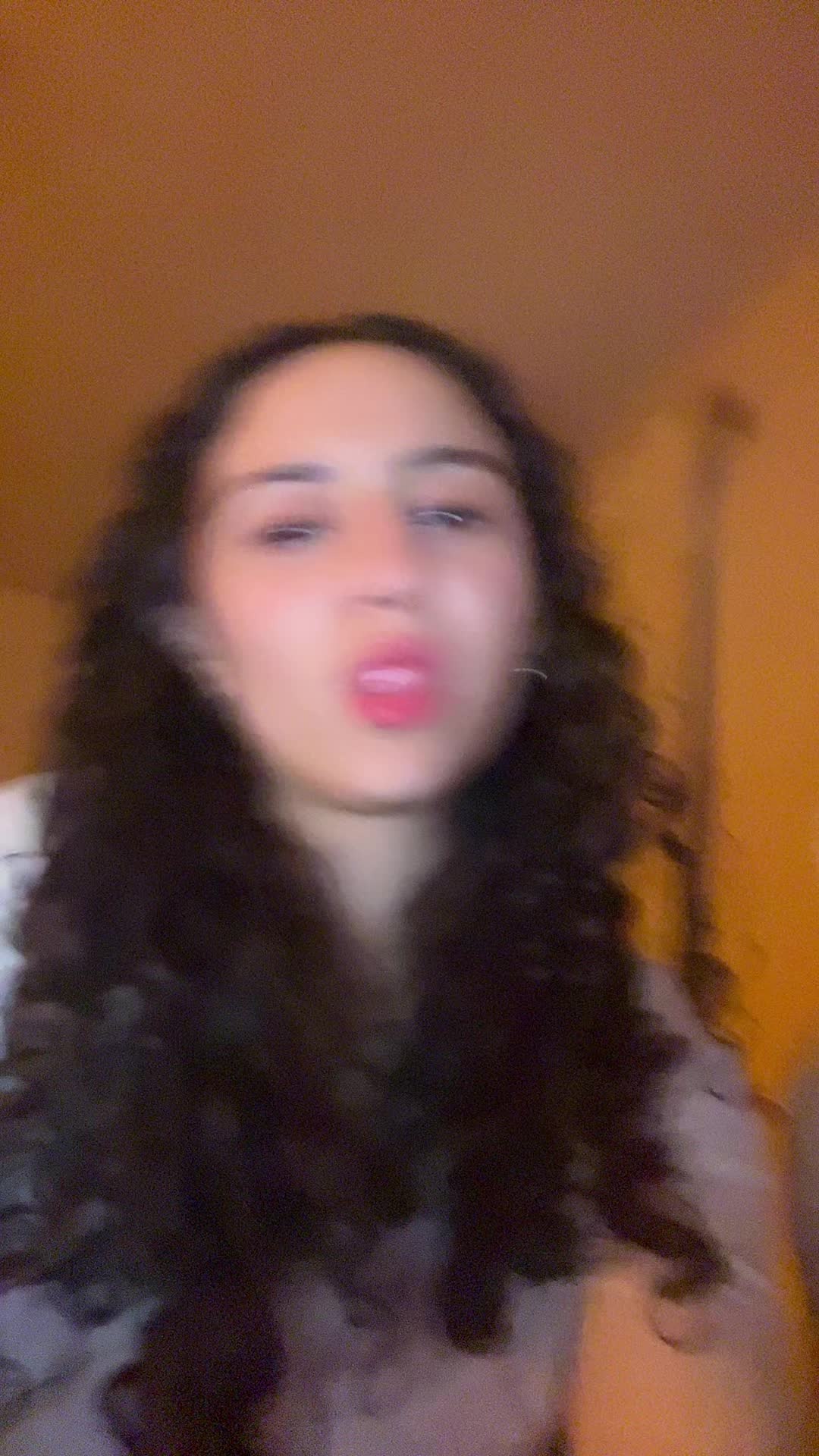 @azra!