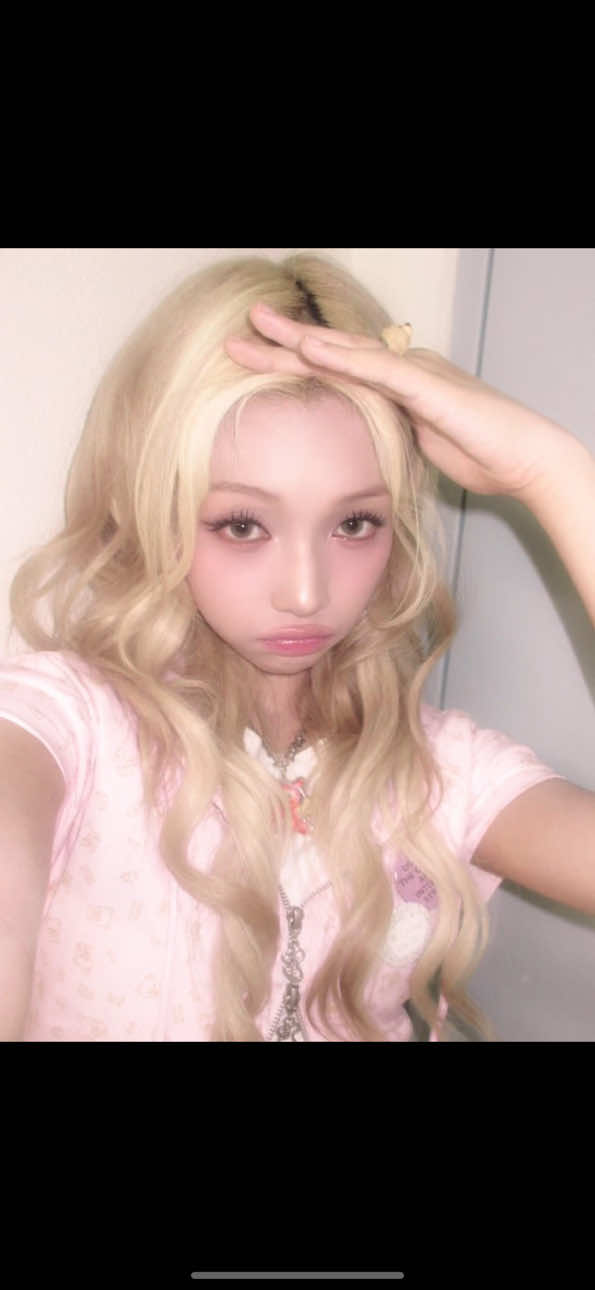 @ᥫ᭡