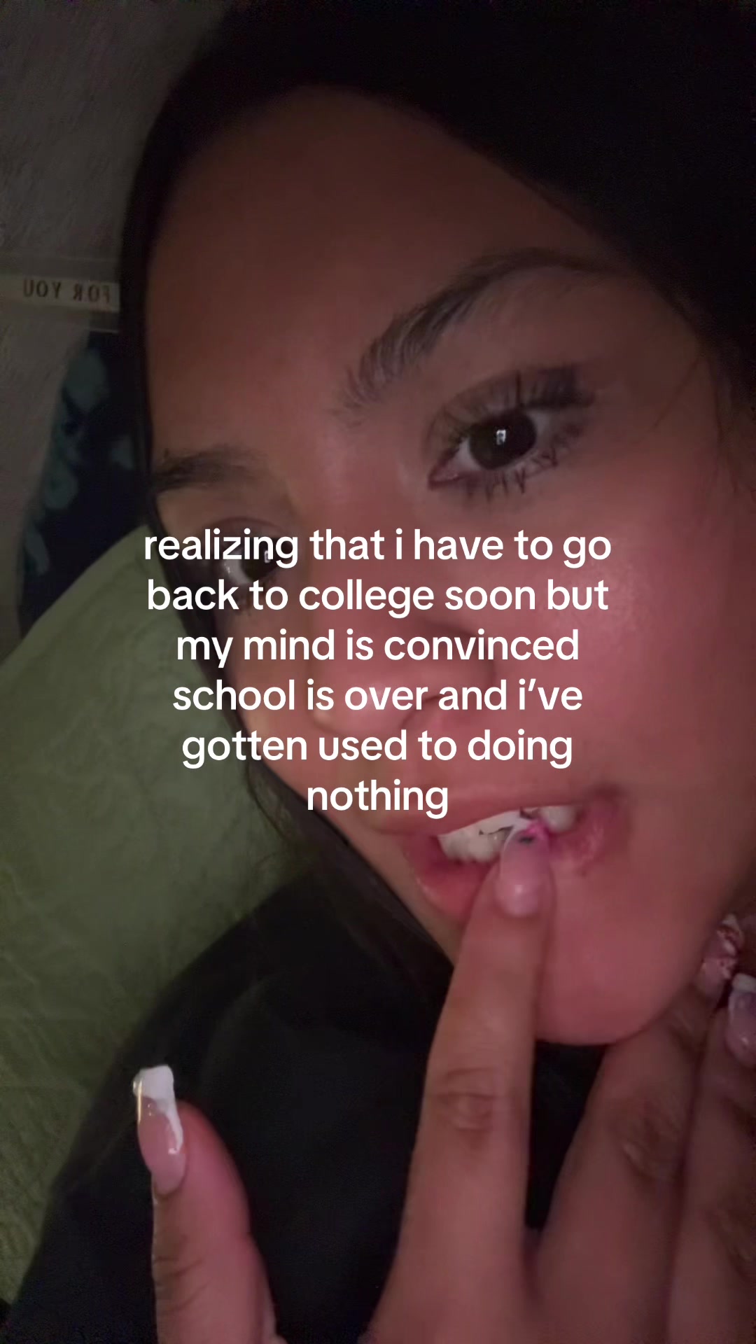 @️