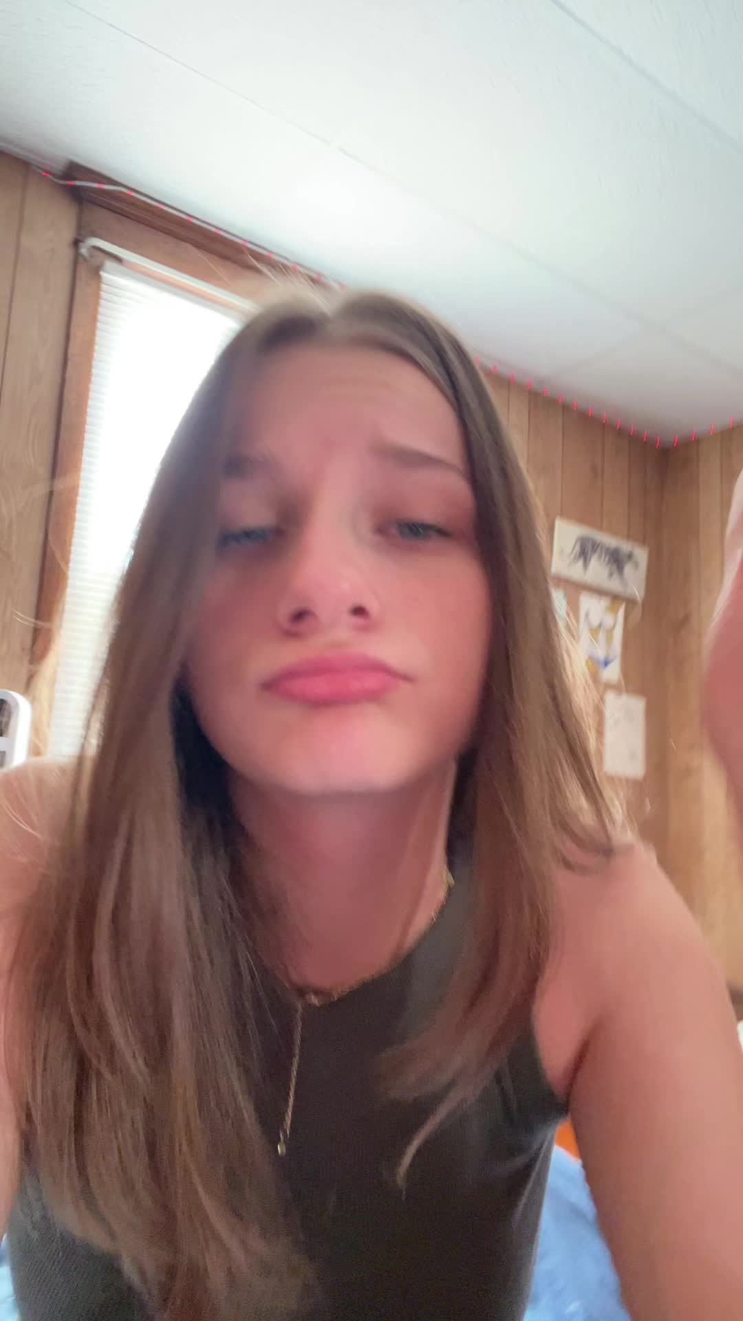 @shayla0o0