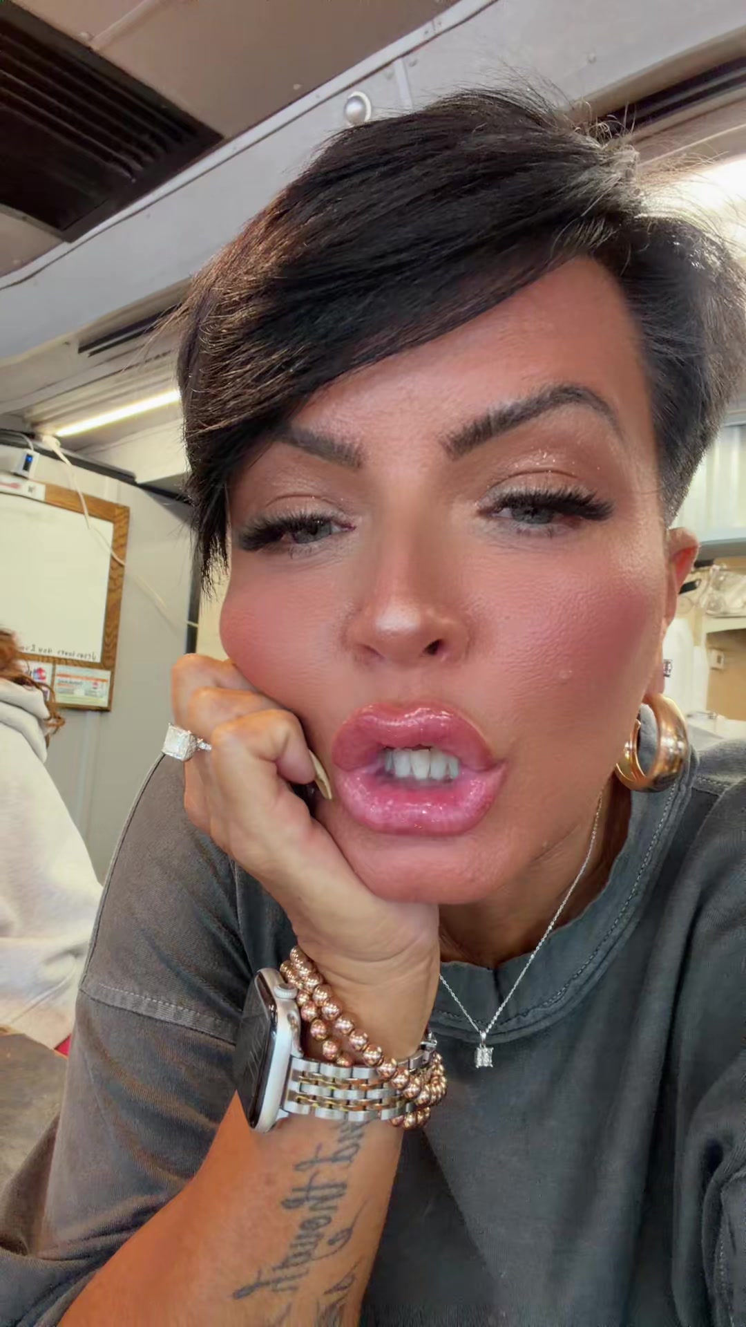 @Crystalgoins2