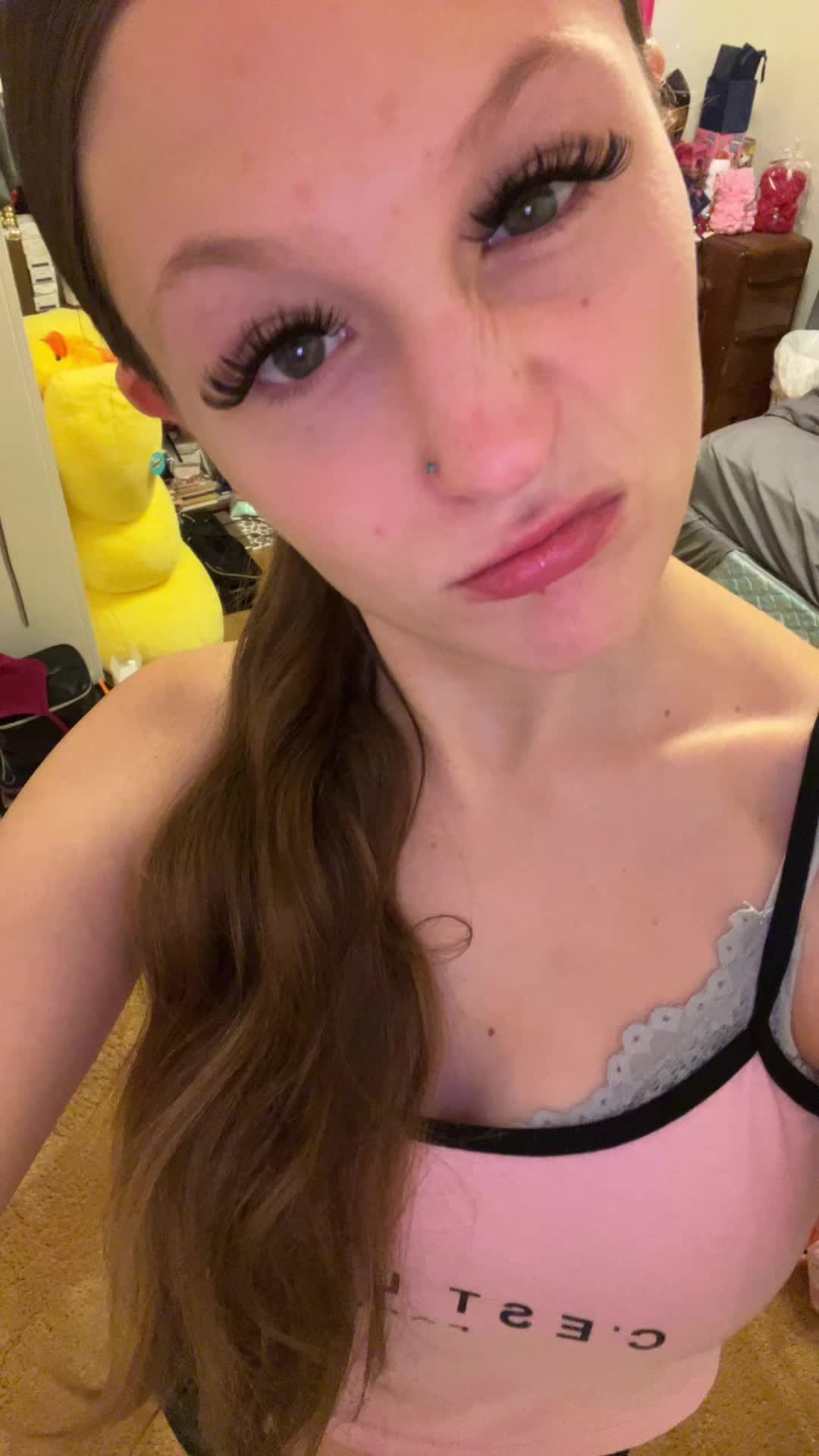 @Lizzy 🥱