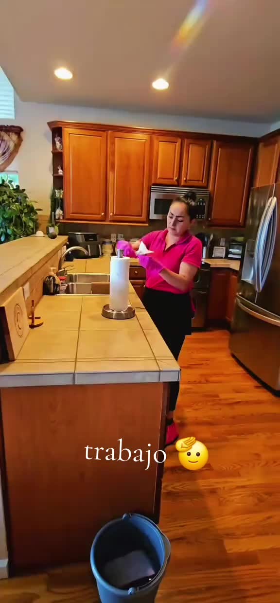 @Laura martinez 🌹