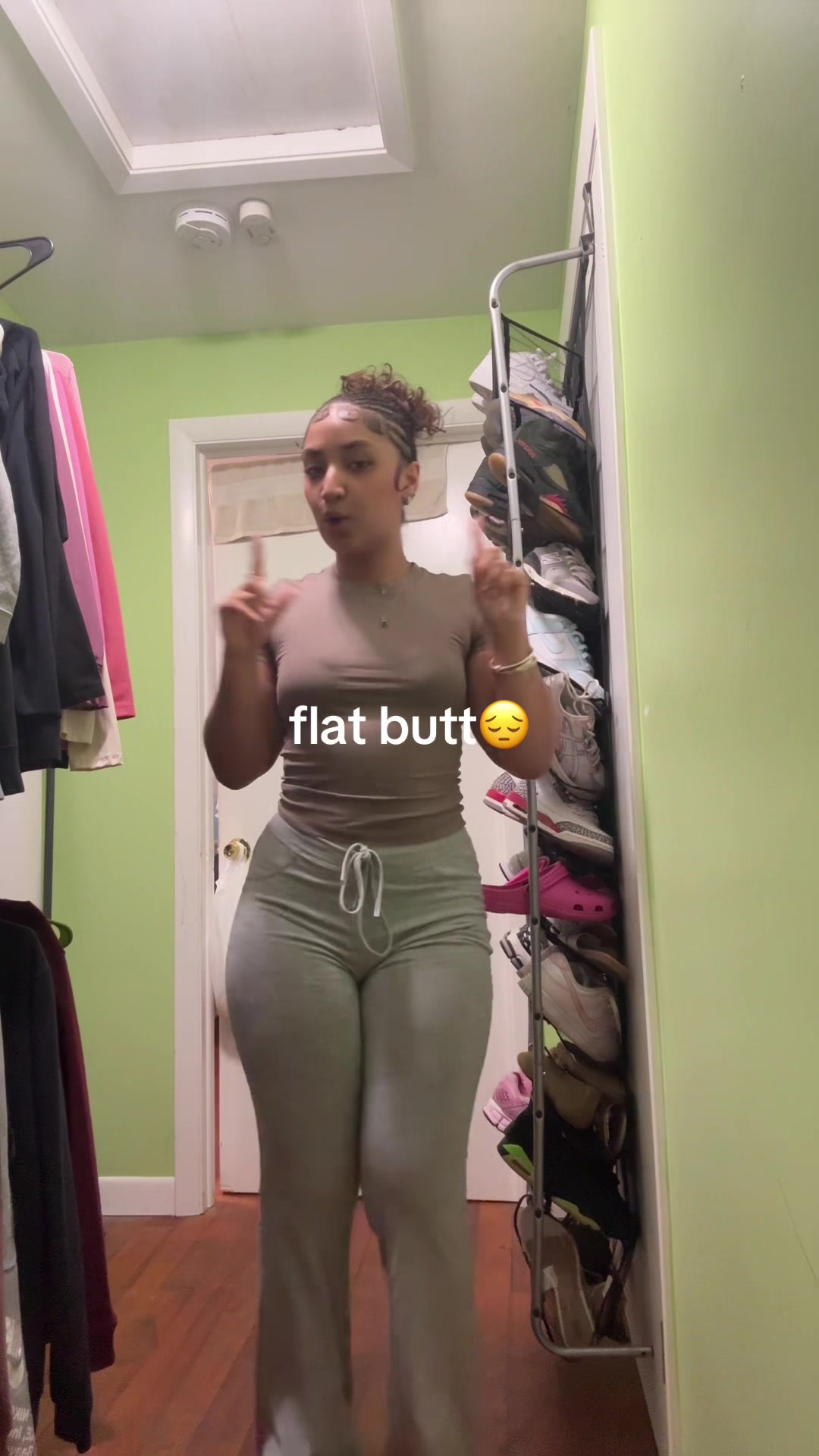 @DominiBrat