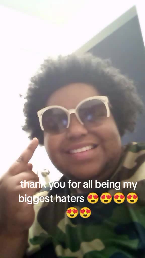 @vickithesoulsnatcher
