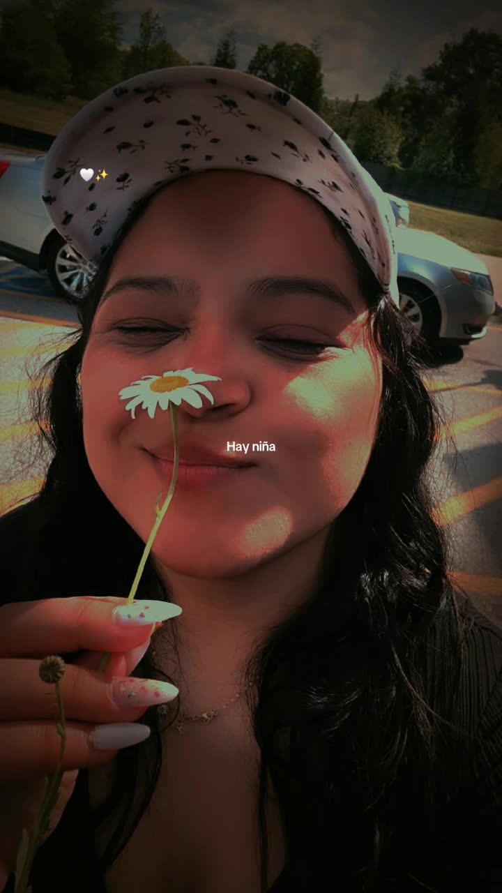 @✨Stephanie Cairasco✨🌻🍀🌌🌠