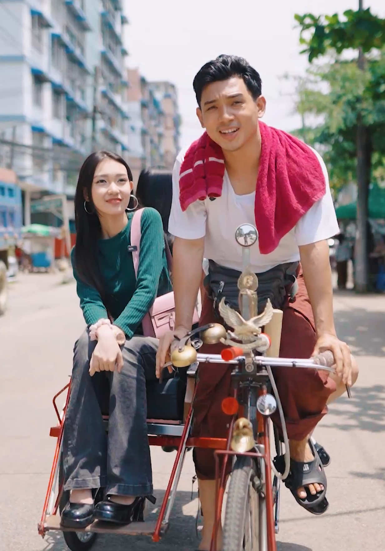 @LinAungKhit