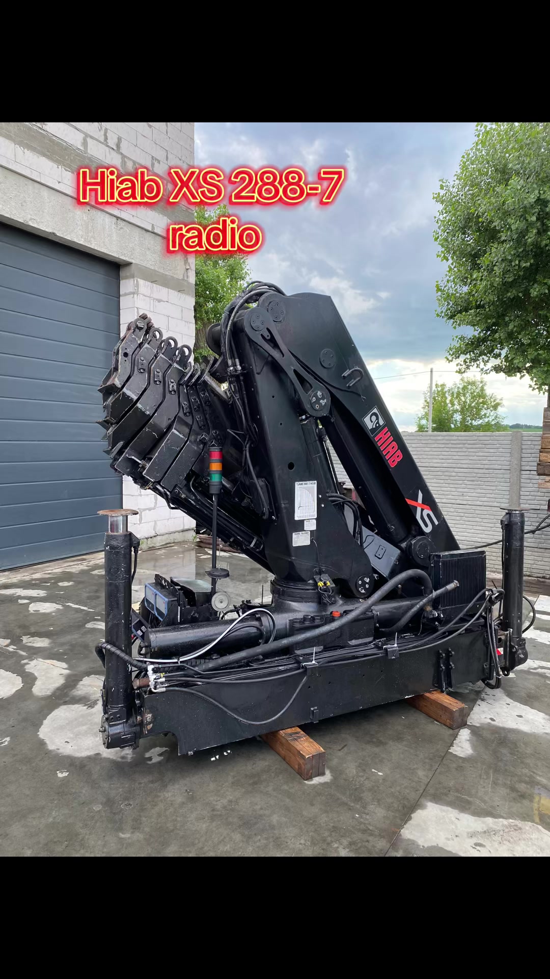 @Center_crane