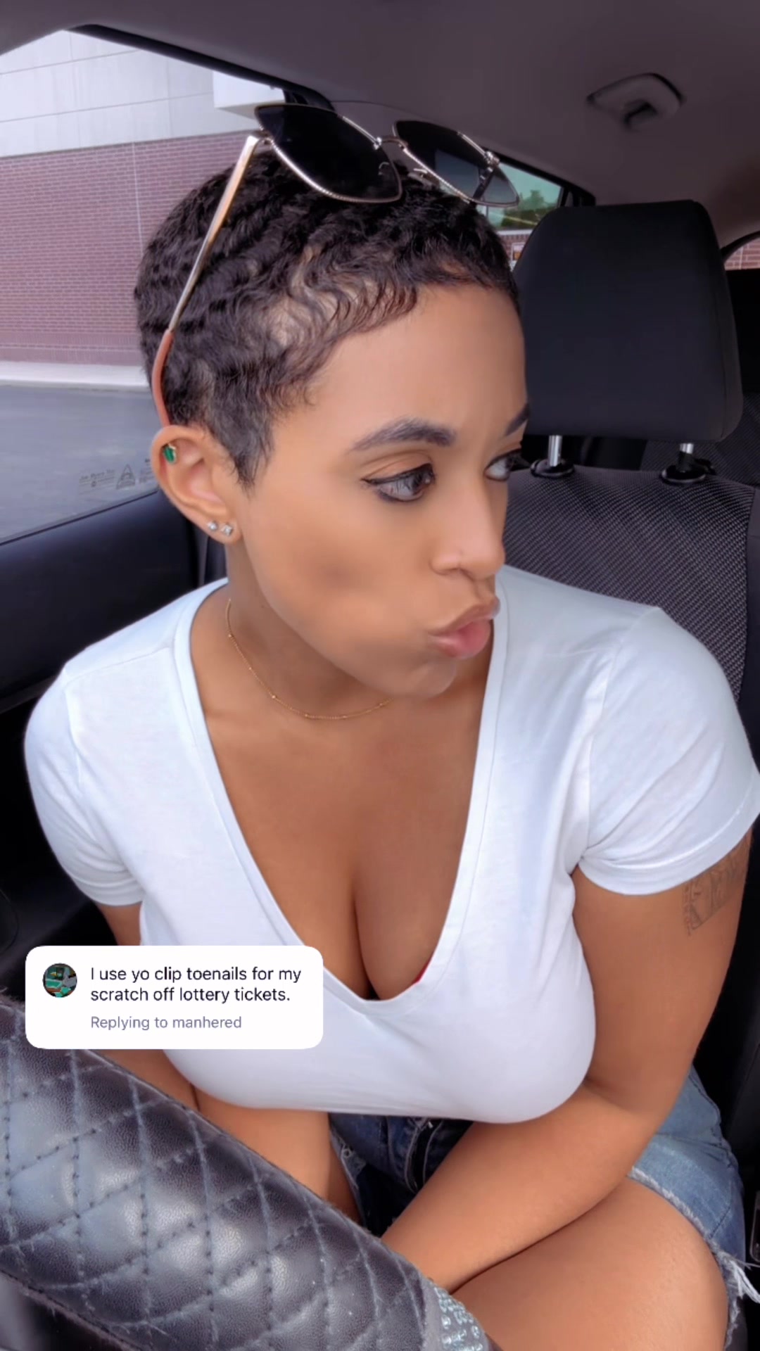 @Jazmondmonique