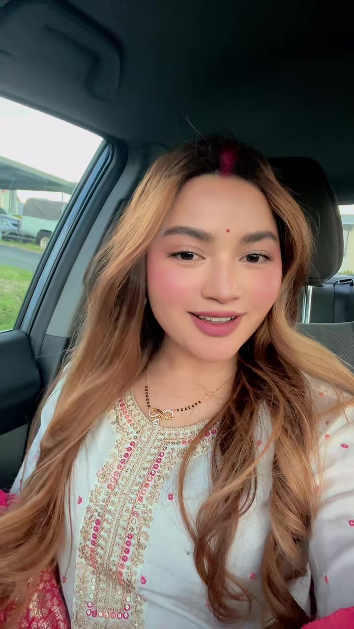 @S U J E E T A🧿🫶