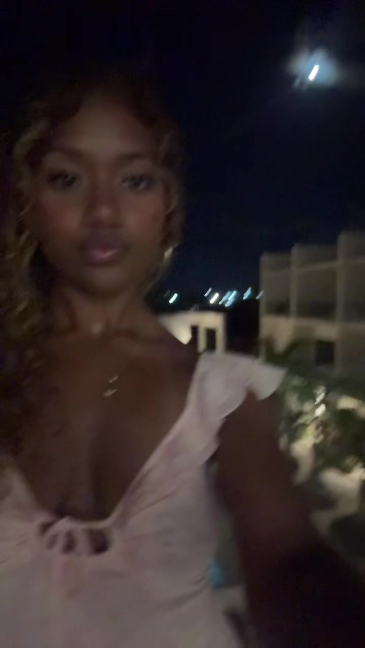 @mandycharm