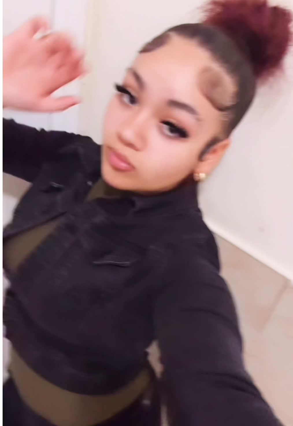 @izzybankss_