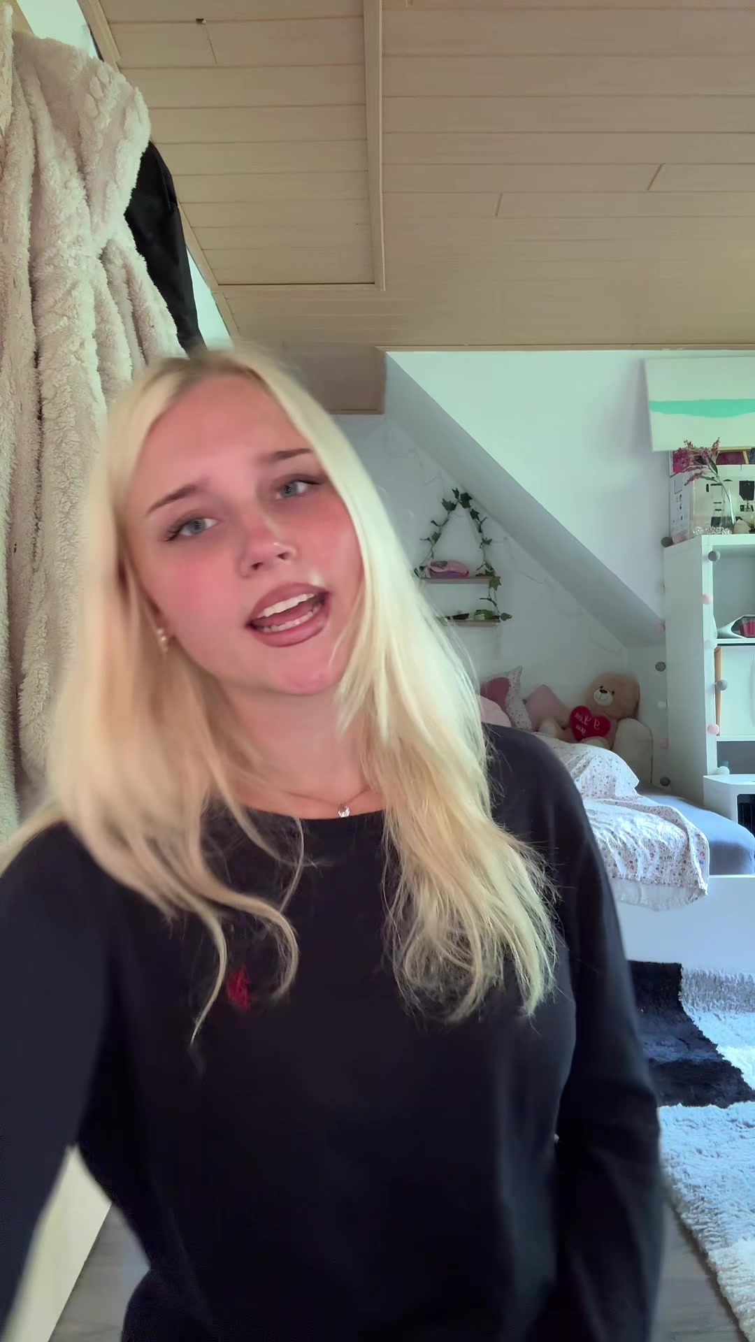 @Lana