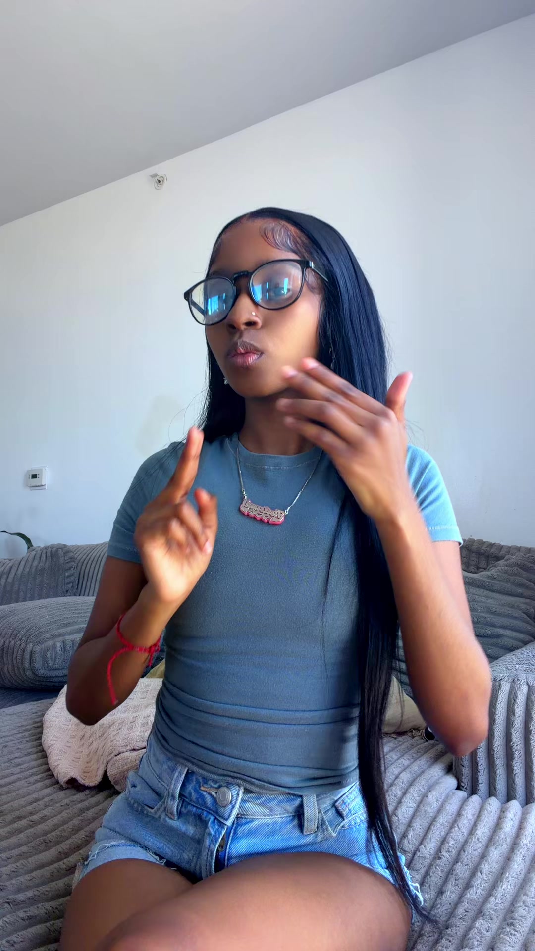 @autumndidougla
