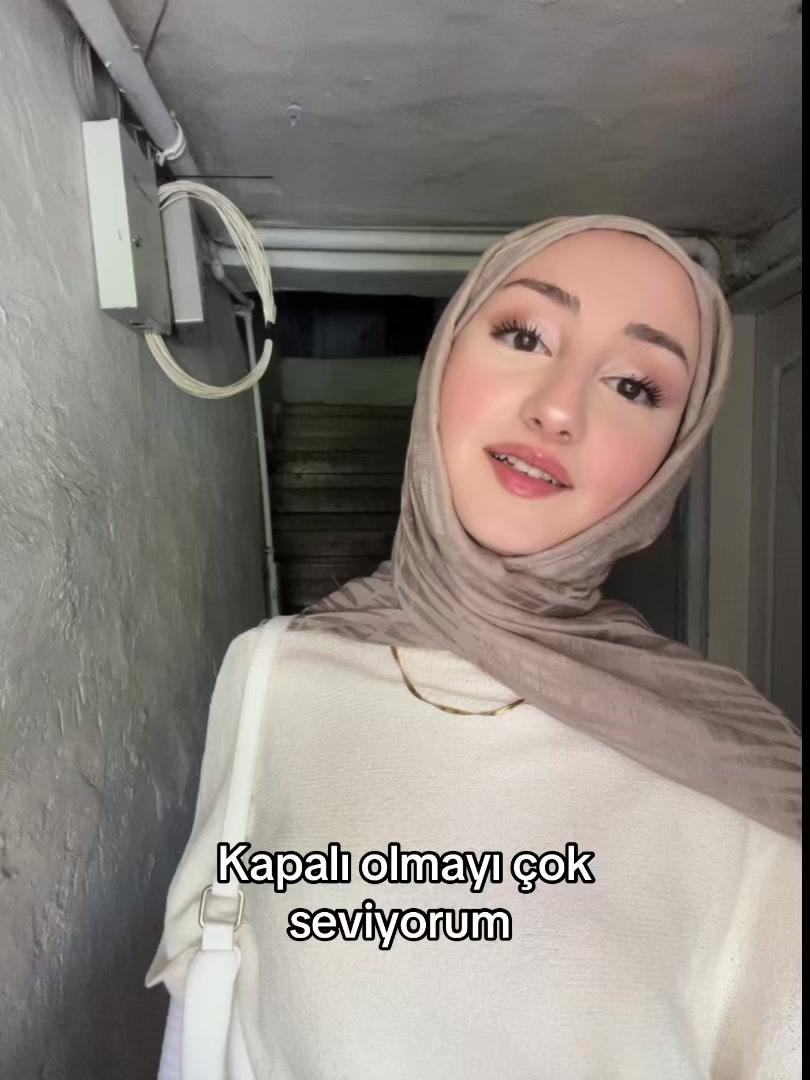 @M.C