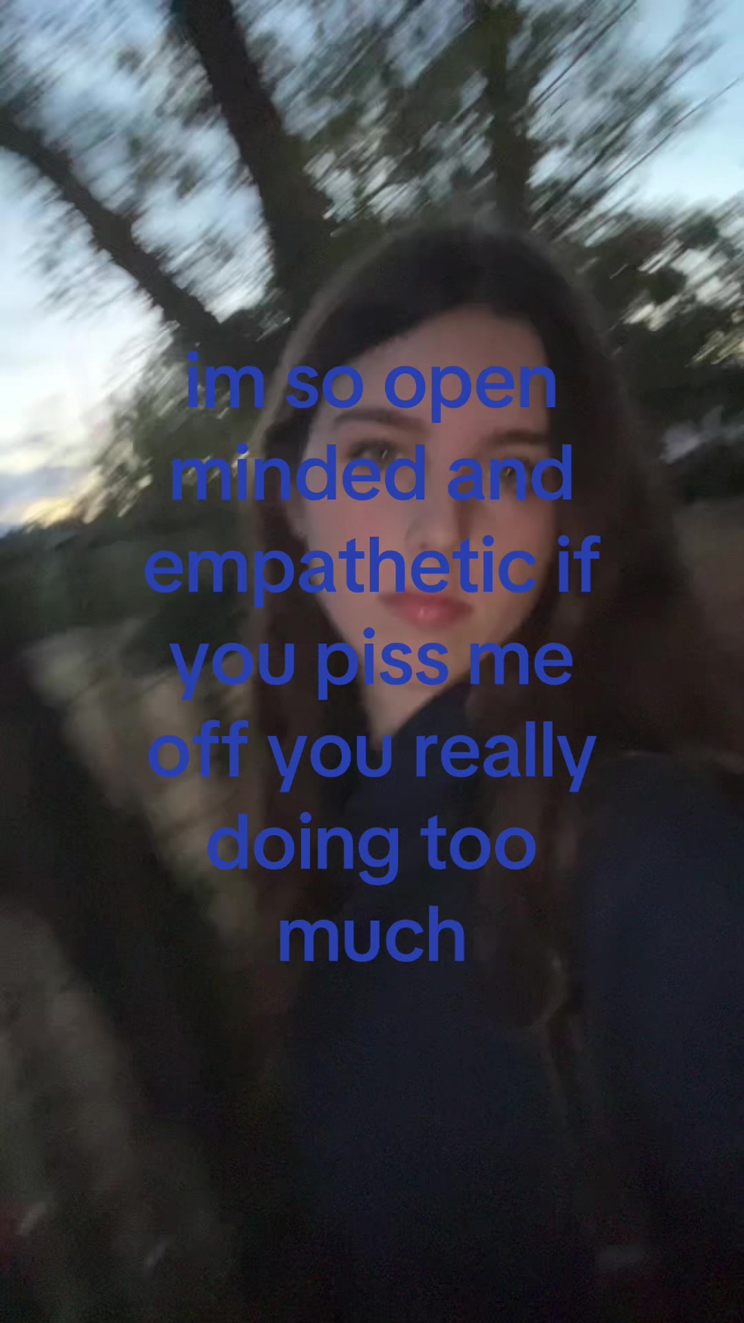 @￴