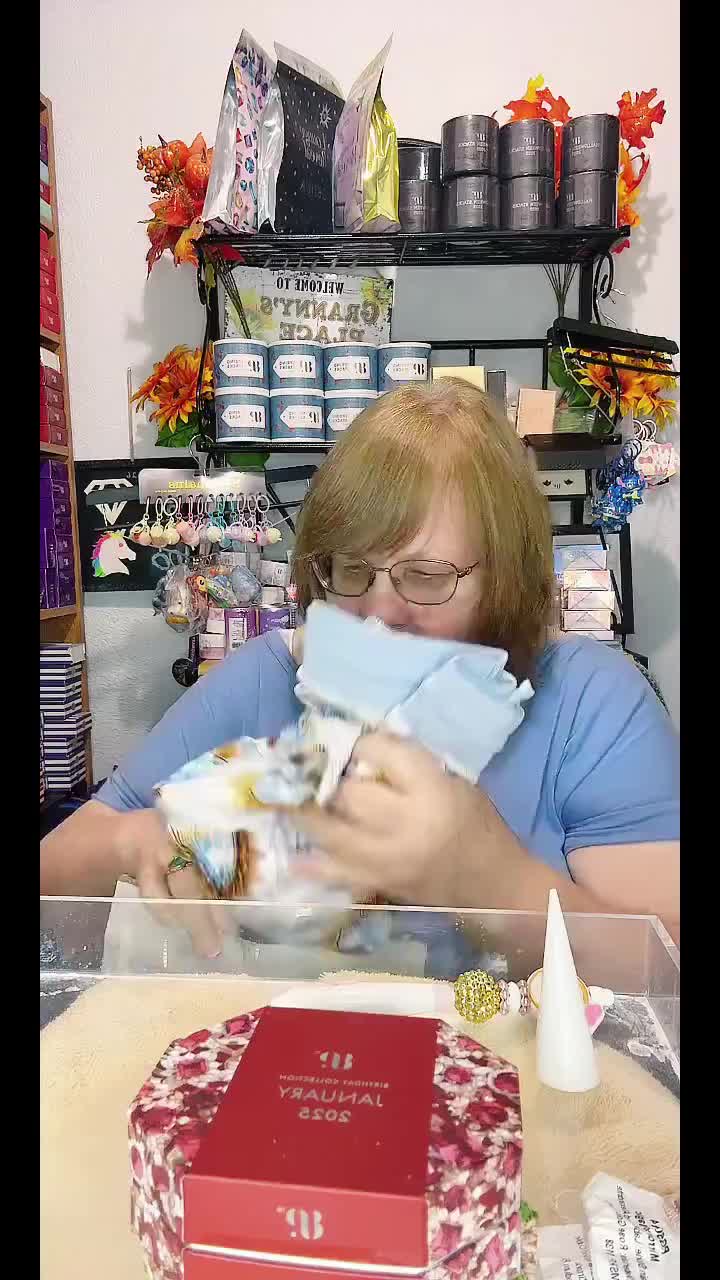 @granniespartyanimals