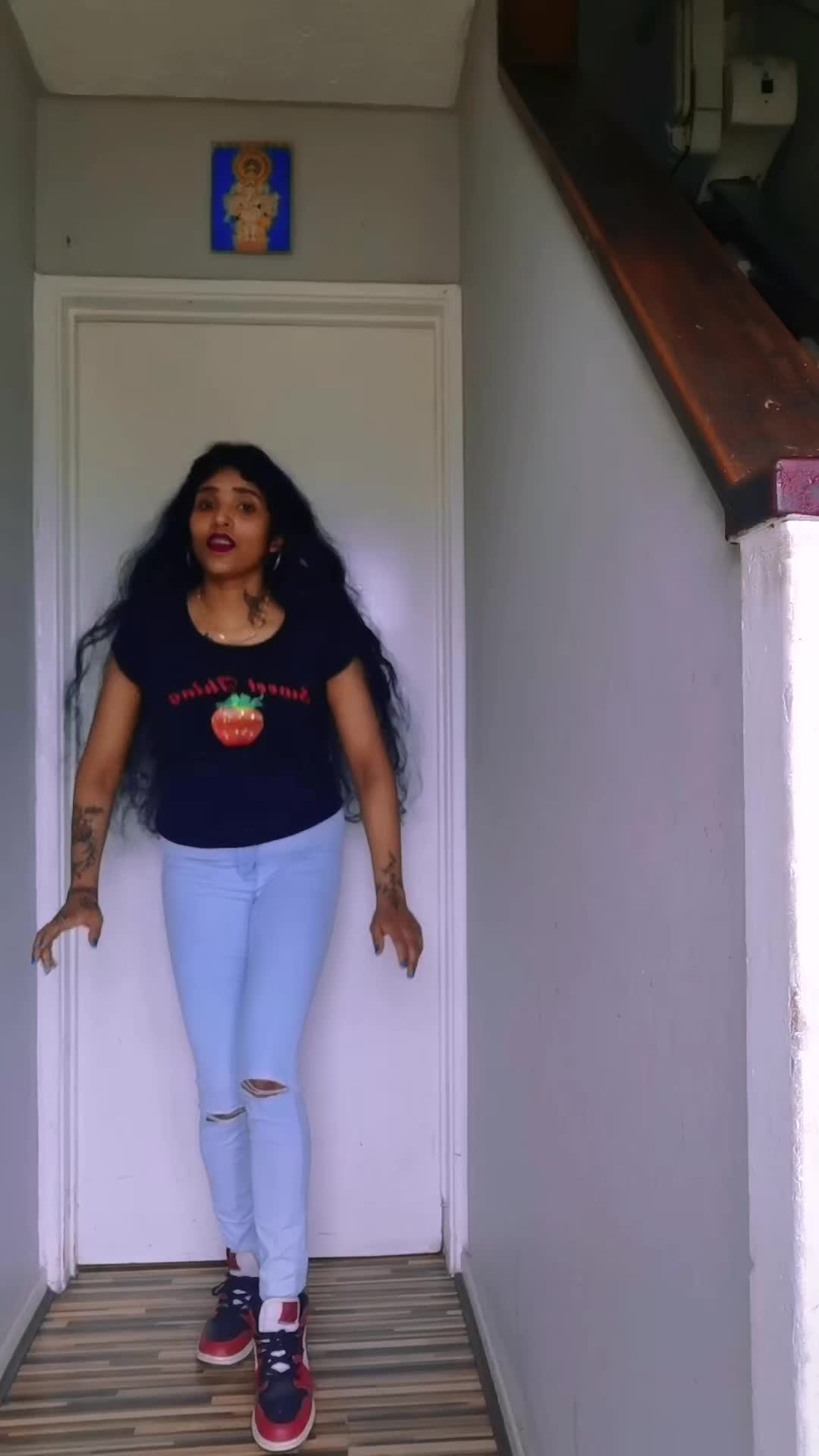 @Vanikavi